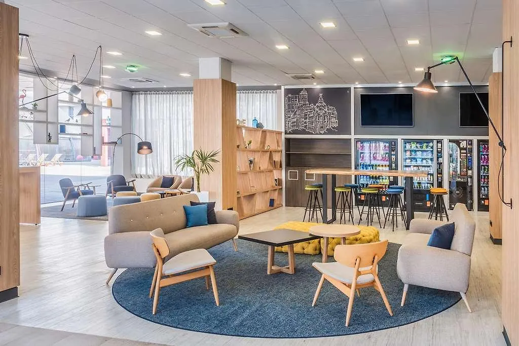 Apartamentos Tryp Madrid Airport Suites Spain