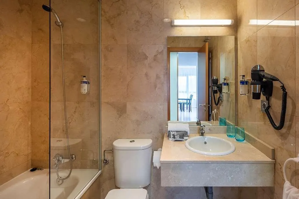 Apartamentos Tryp Madrid Airport Suites
