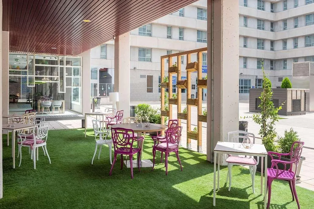 Apartahotel Apartamentos Tryp Madrid Airport Suites España