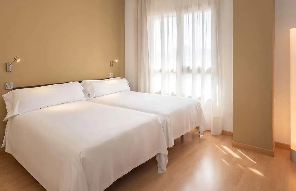 Apartamentos Tryp Madrid Airport Suites España